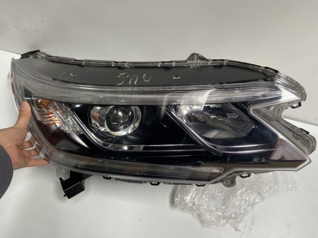 Đèn pha bên lái xe Honda CRV 2017